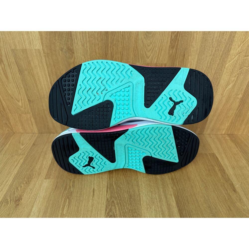 Puma Women’s 8.5 White Platform Sneakers - Picture 6 of 9